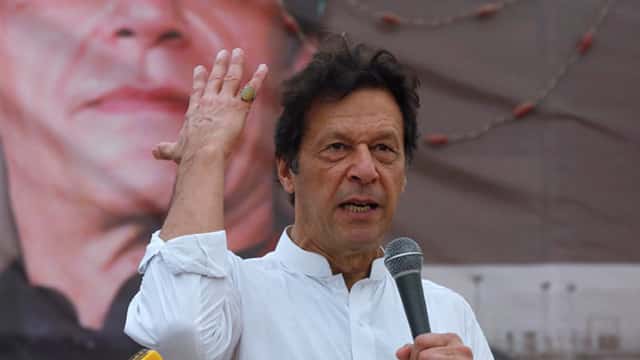 'Kluster mahkamah' diangkat jadi PM Pakistan selepas Imran Khan diguling