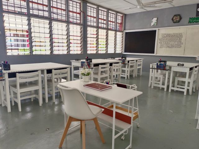 Cikgu ini cetus semangat belajar, 'make over' bilik darjah macam kafe hipster, 'aesthetic'